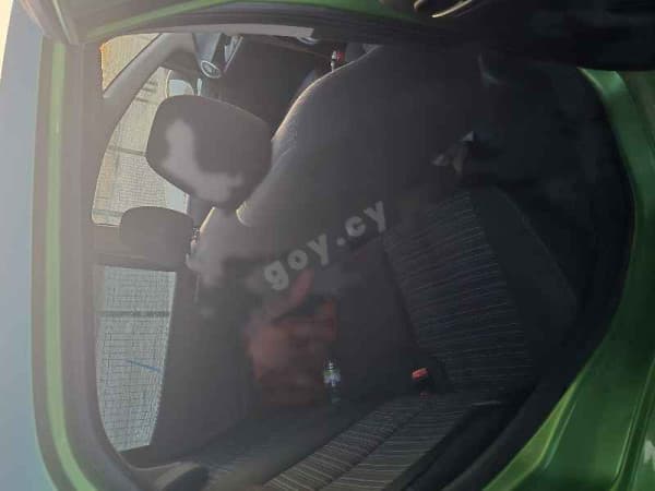 Mazda Demio 2010 - Thumbnail 2